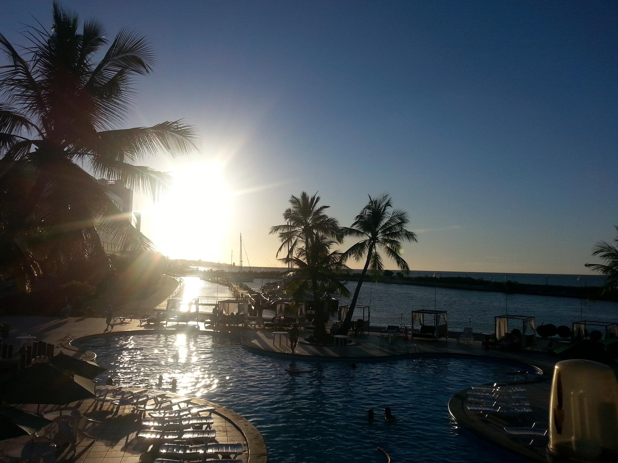 Marina Park Hotel 福塔雷萨 外观 照片 Sunset at the Sheraton Maldives Resort & Spa